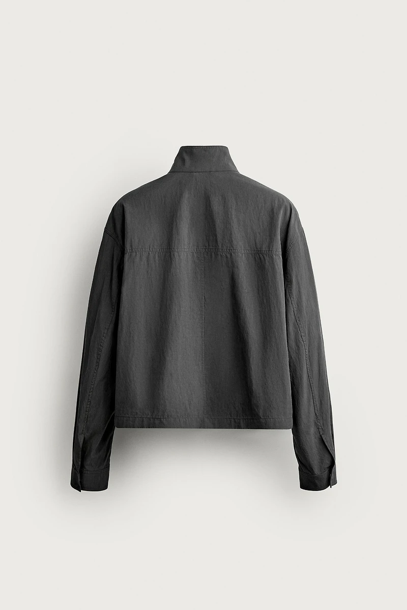 BLOUSON FLUIDE COUPE COURTE