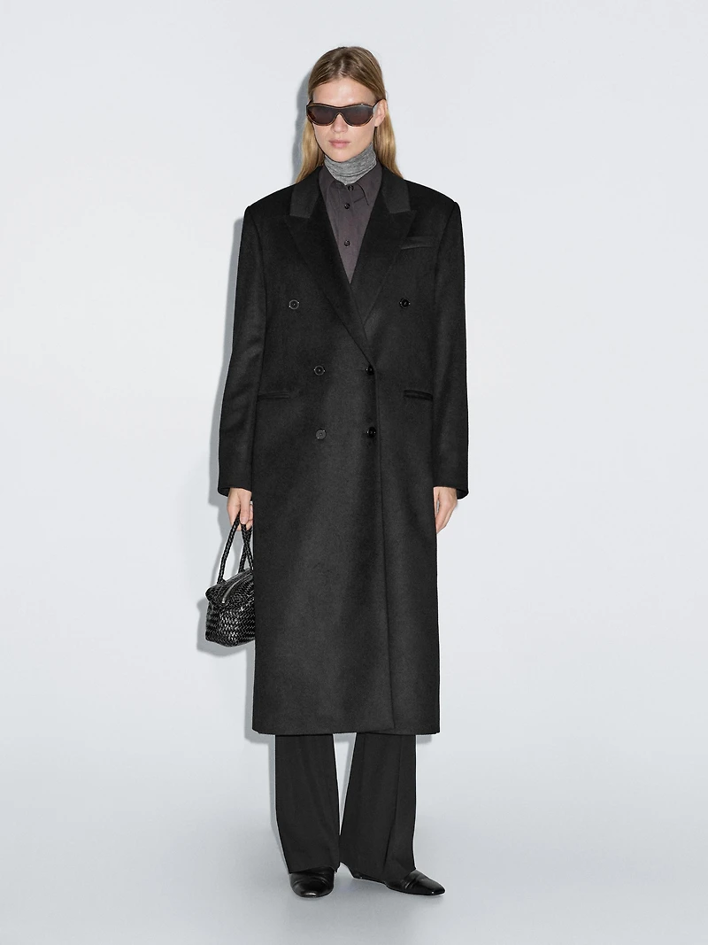 Long double-breasted 100% wool coat