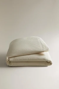 COTTON TEXTURED BEDSPREAD WITH EMBROIDERED RUFFLES