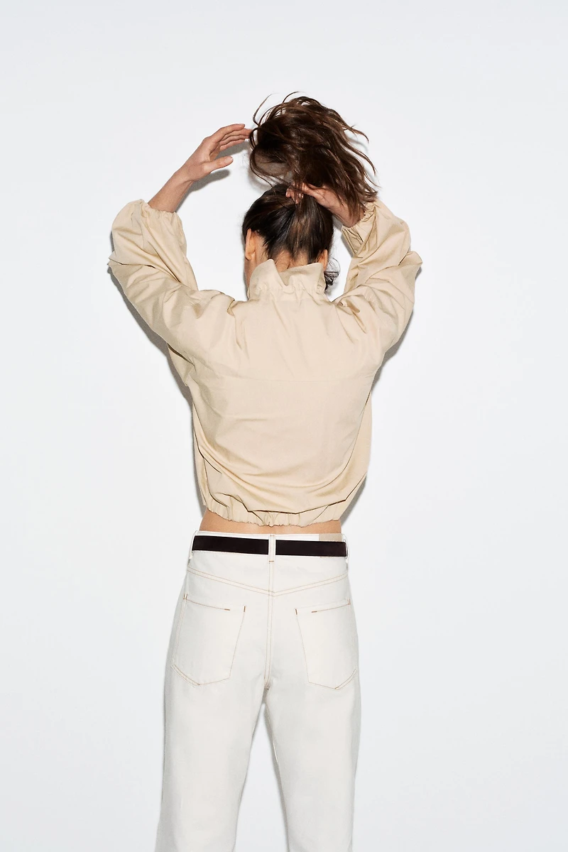 CHEMISE EN POPELINE AVEC COL CONTRASTANT
