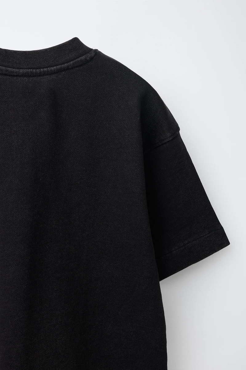 WASHED-EFFECT POCKET T-SHIRT
