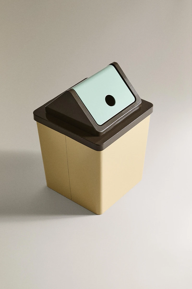 POUBELLE POUR ENFANT EN FER RECTANGULAIRE
