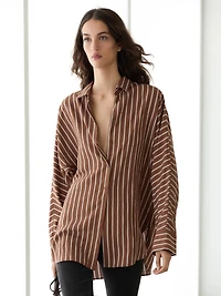 Flowing striped shirt with batwing sleeves