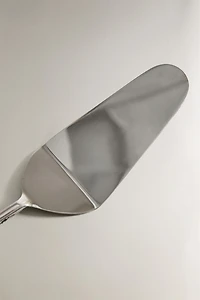 ENSEMBLE PANTOUFLES À BOUT OUVERT ET COUTEAU À TARTE MANCHE TRESSÉ MÉTAL