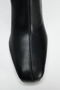 LEATHER HEELED XL BOOTS 50TH ANNIVERSARY
