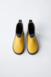 CHELSEA RAIN BOOTS