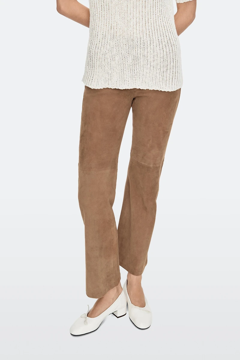 High-heel ballerinas