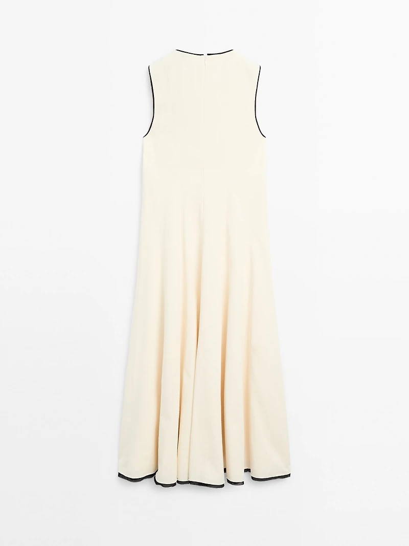 Flounce dress with contrast trims