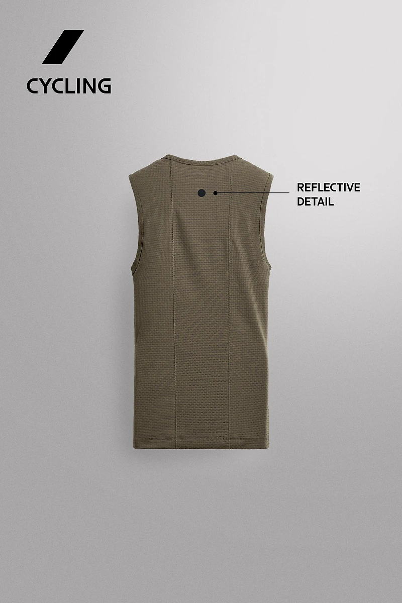 GRAVEL FIRST LAYER TANK TOP