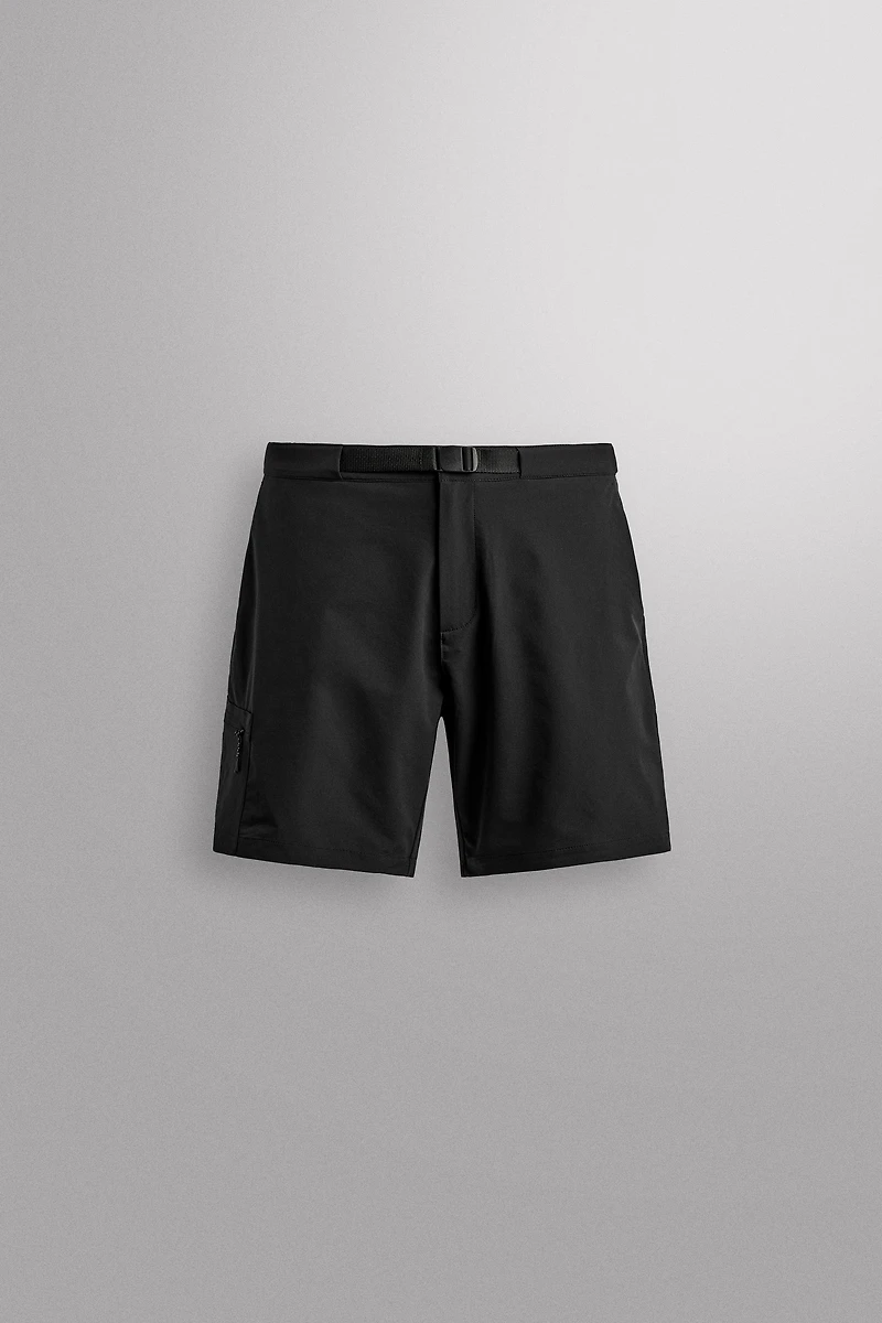 TECHNICAL CARGO SHORTS