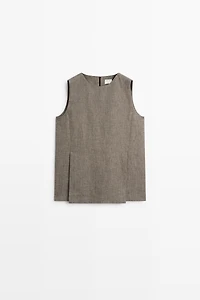 STUDIO textured top with cut-out details