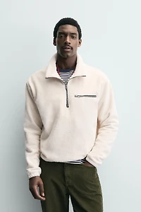 FLEECE QUARTER-ZIP SWEATSHIRT