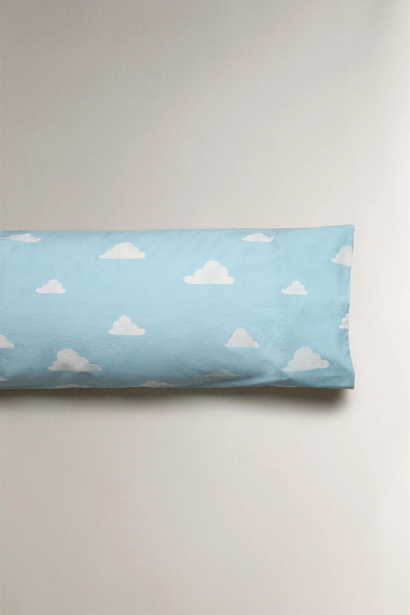 TAIE D’OREILLER ENFANT IMPRIMÉ NUAGES