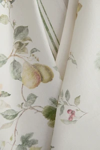 PACK OF COTTON FLORAL TEA TOWELS (PACK OF 2)