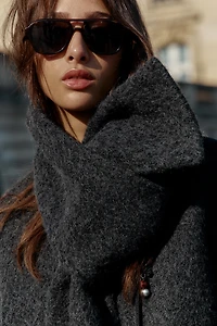 SHORT COAT WITH BOUCLÉ SCARF