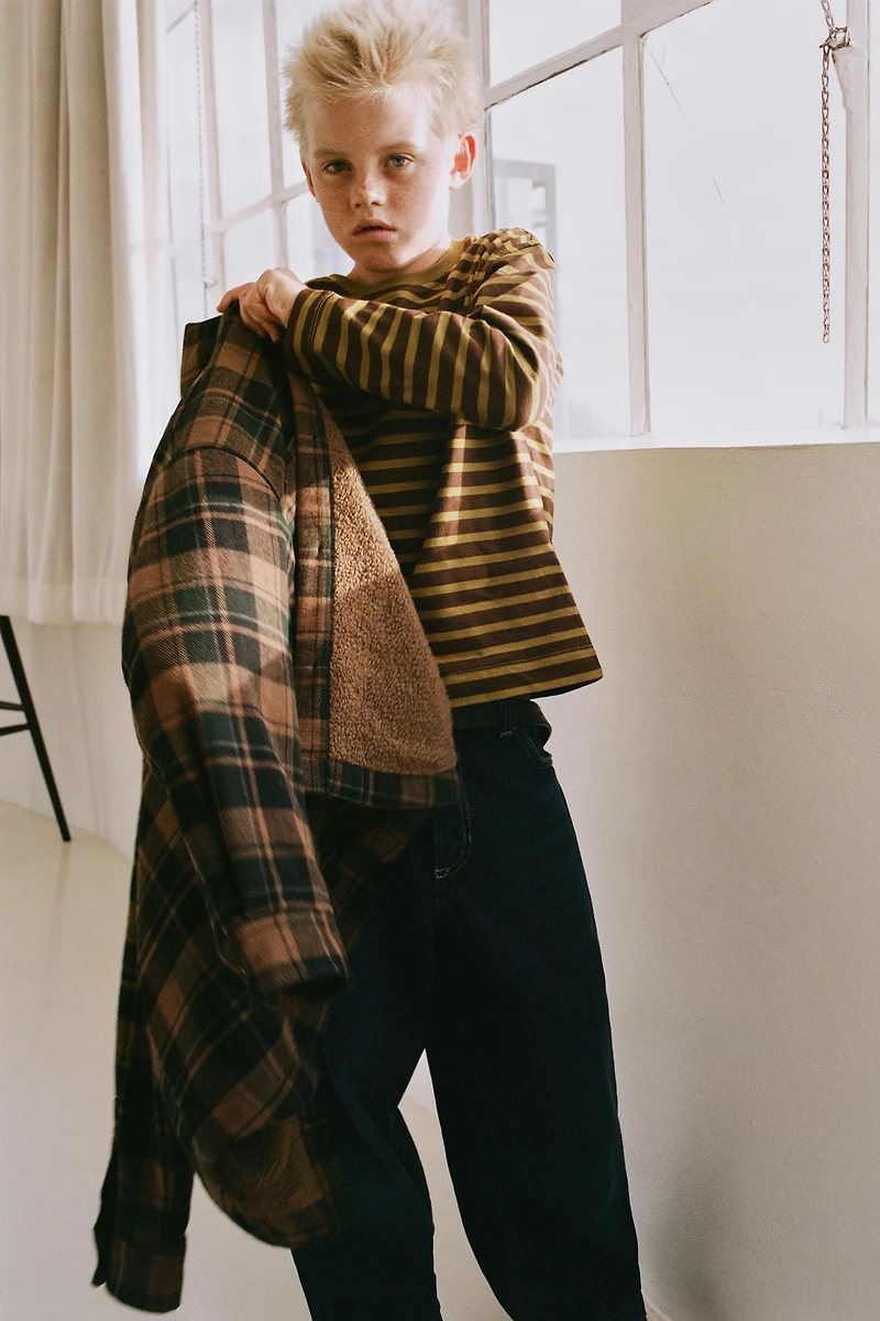 PLAID OVERSHIRT WITH REMOVABLE HOODIE AND FAUX SHEARLING