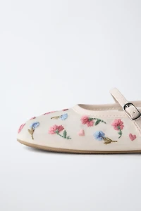 FLORAL EMBROIDERY BALLET FLATS