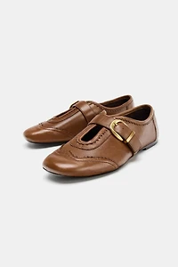 LEATHER WINGTIP BALLET FLATS