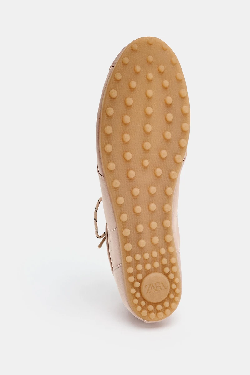 SPORTY LACE-UP BALLET FLATS