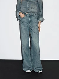 High-waist wide-leg jeans