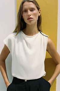 SHOULDER BUTTON BLOUSE