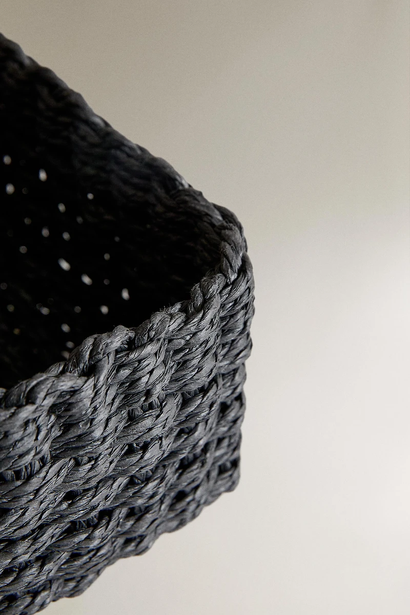 WOVEN PAPER BASKET