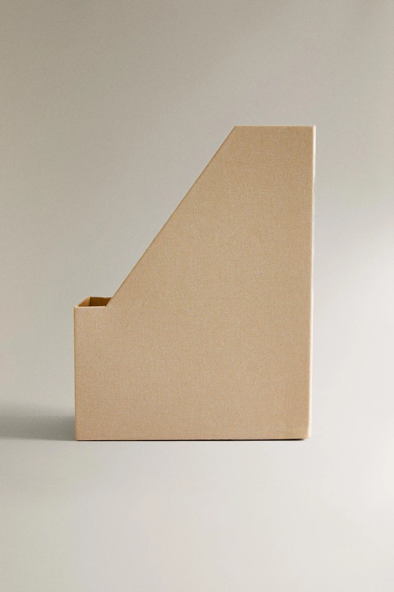 LINEN TABLE FOLDER