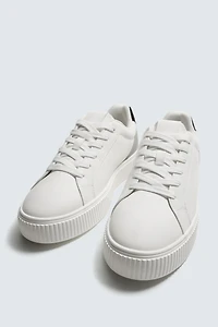 SNEAKERS WITH HEEL DETAIL