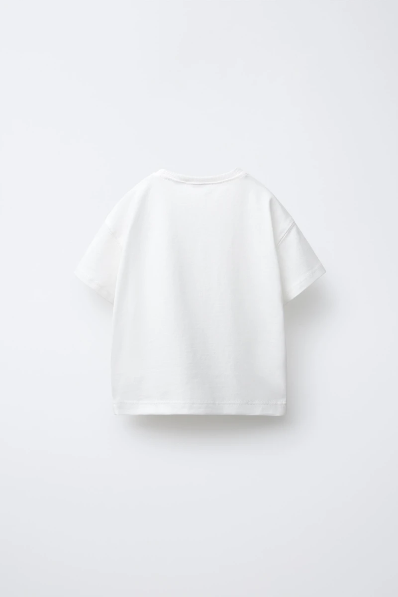 T-SHIRT BASIQUE CŒUR BRODÉ