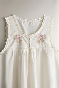 EMBROIDERED COTTON NIGHTGOWN