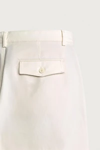 STRAIGHT FIT PLEATED PANTS