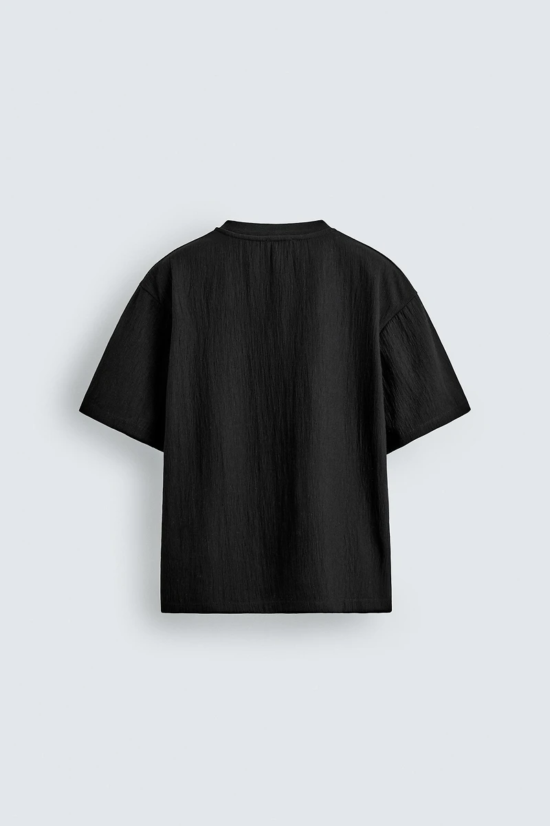 RELAXED FIT TEXTURED T-SHIRT