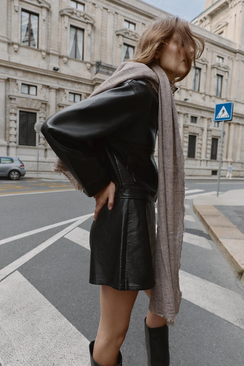 FAUX LEATHER SKORT