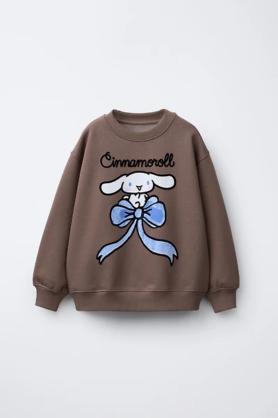 CINNAMOROLL © SANRIO FLOCKED PRINT SWEATSHIRT