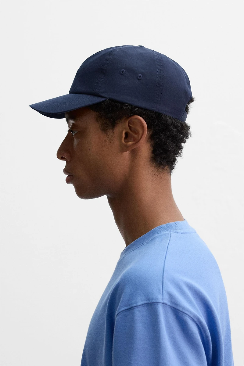 TECHNICAL CAP