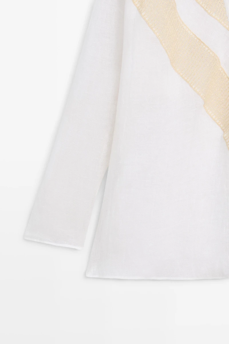 Flowing linen blend shirt with appliqué detail