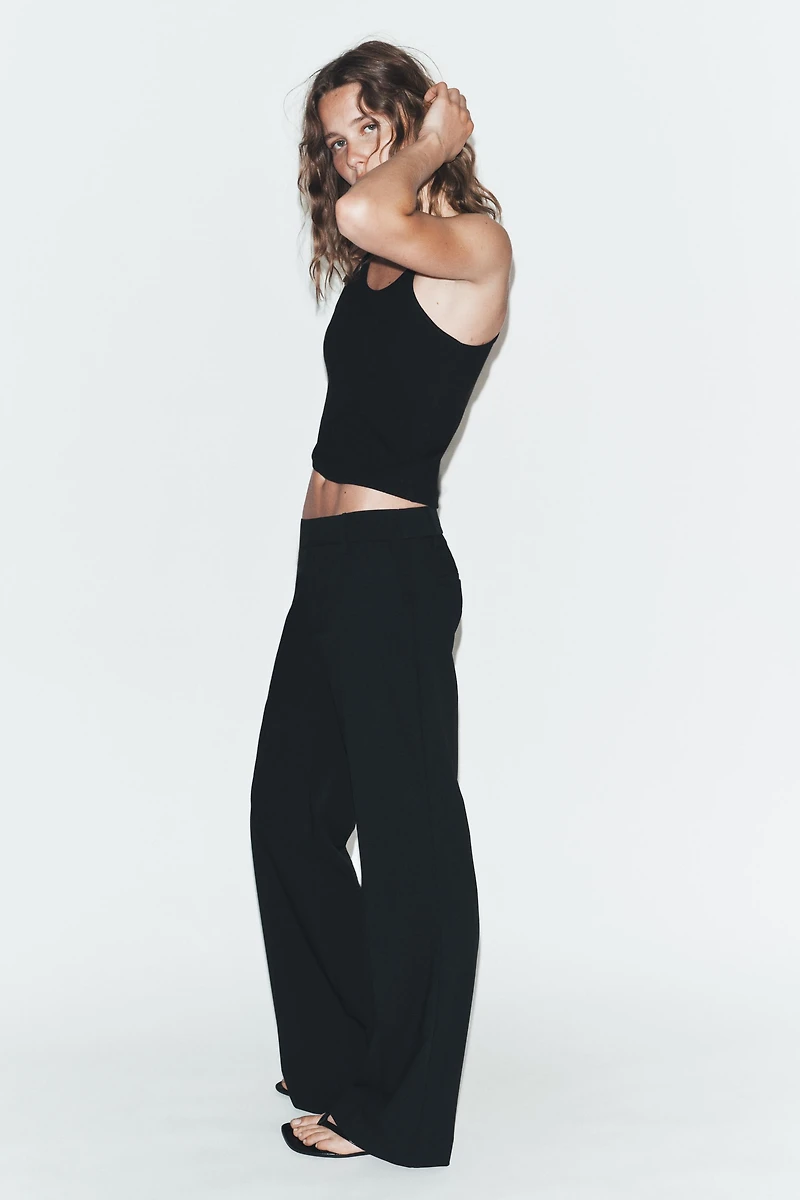 LOW-RISE STRAIGHT LEG PANTS
