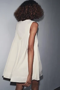 CONTRAST SHORT DRESS