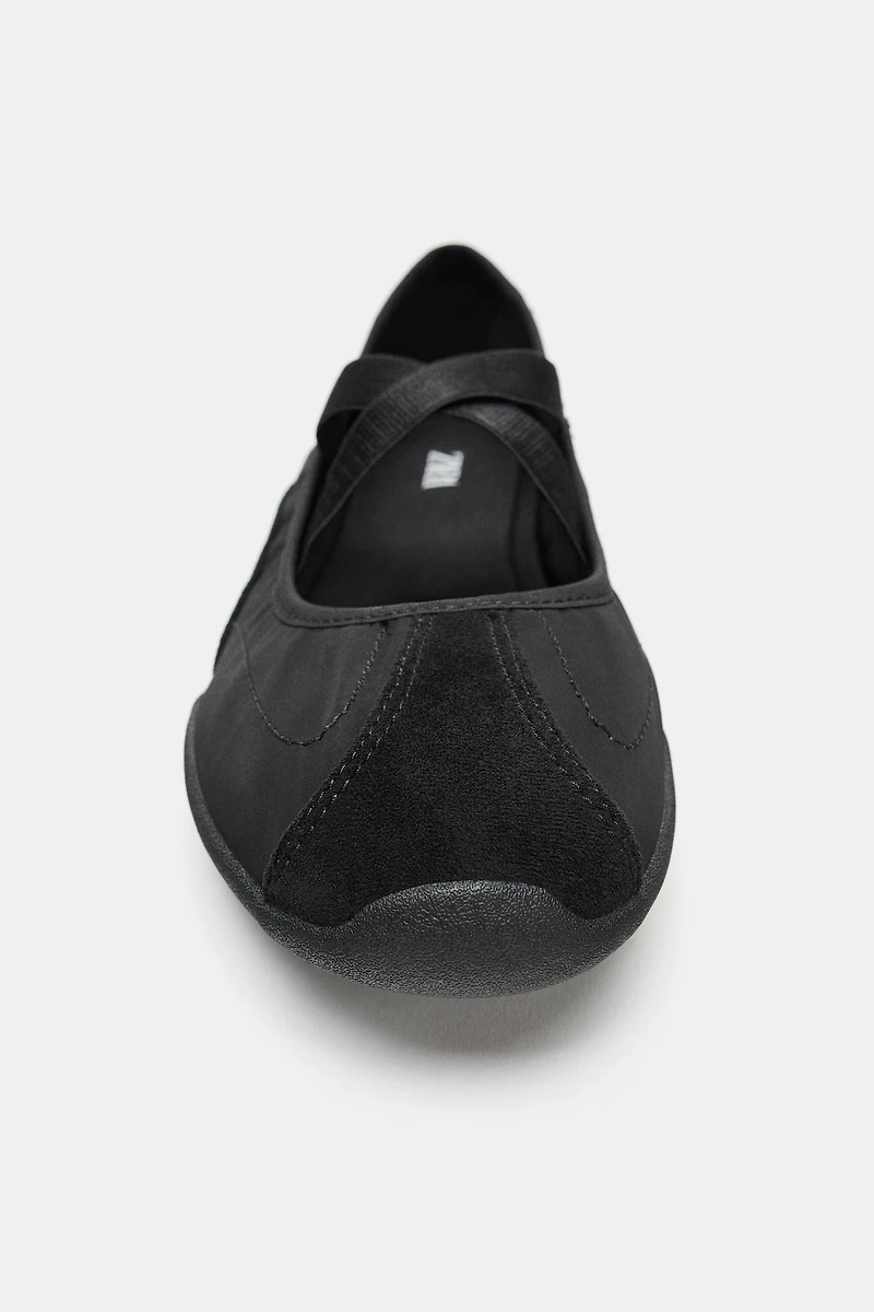 SPORTY BALLET FLATS WITH ELASTIC STRAPS