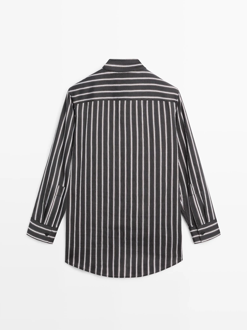 Striped loose-fitting shirt