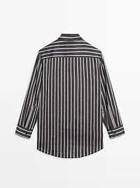 Striped loose-fitting shirt