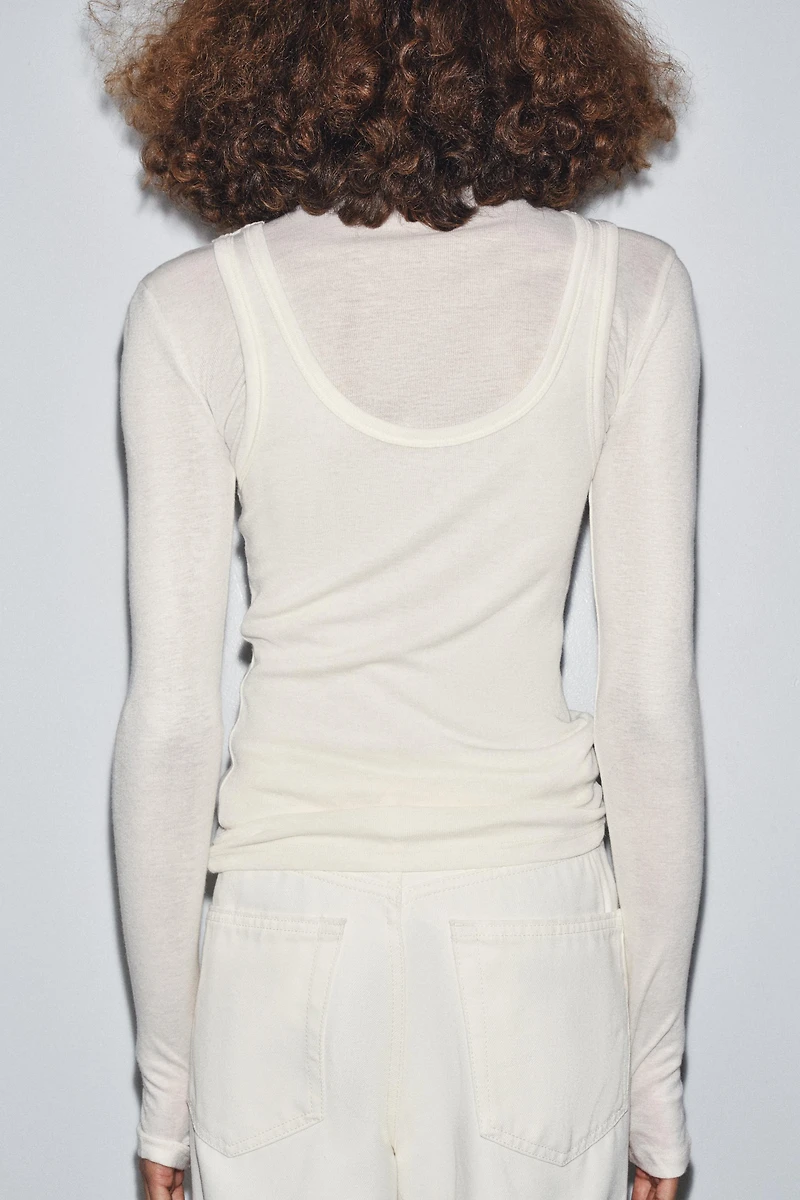 T-SHIRT COL MONTANT SUPERPOSITION