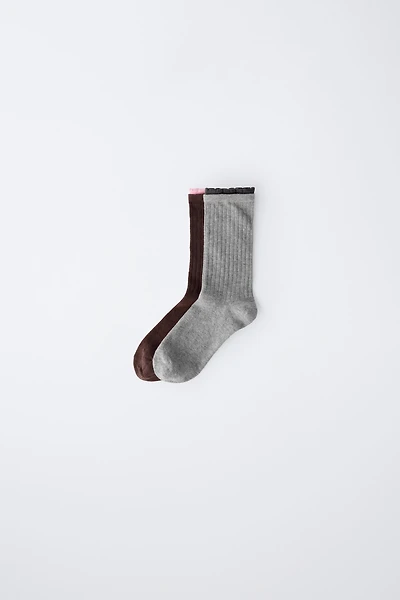 TWO-PACK OF LONG DOUBLE-EFFECT SOCKS