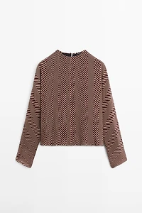 Flowing geometric print blouse