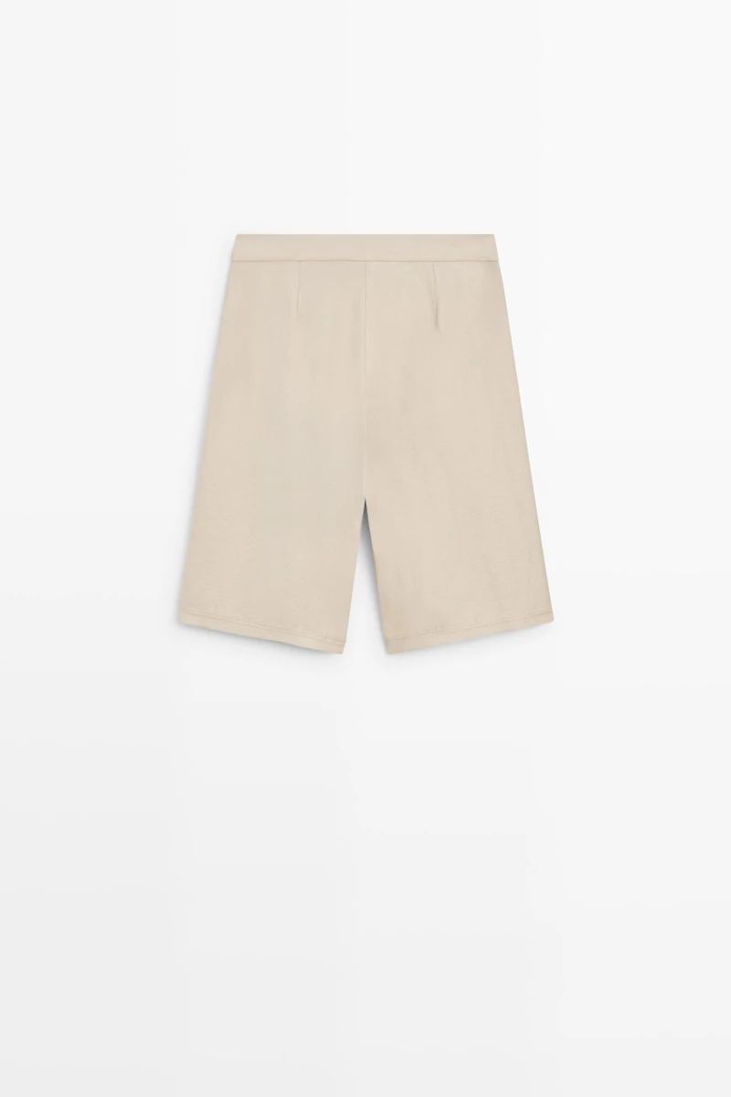 Flowing pleated Bermuda shorts - STUDIO