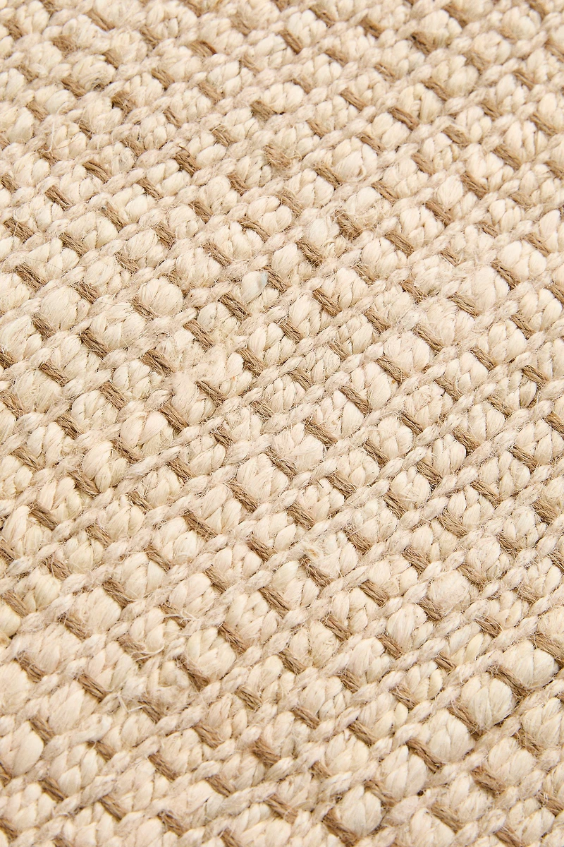 WOVEN JUTE AREA RUG