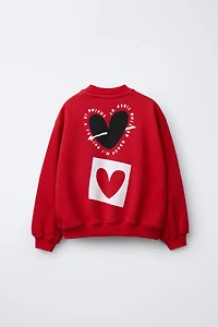 HEART SWEATSHIRT