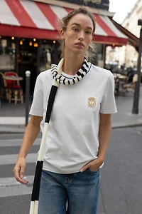 T-SHIRT FERMOIR LISERÉS