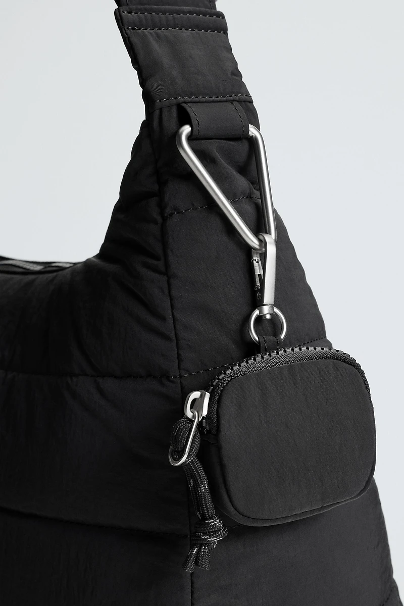 SAC EN NYLON MATELASSÉ