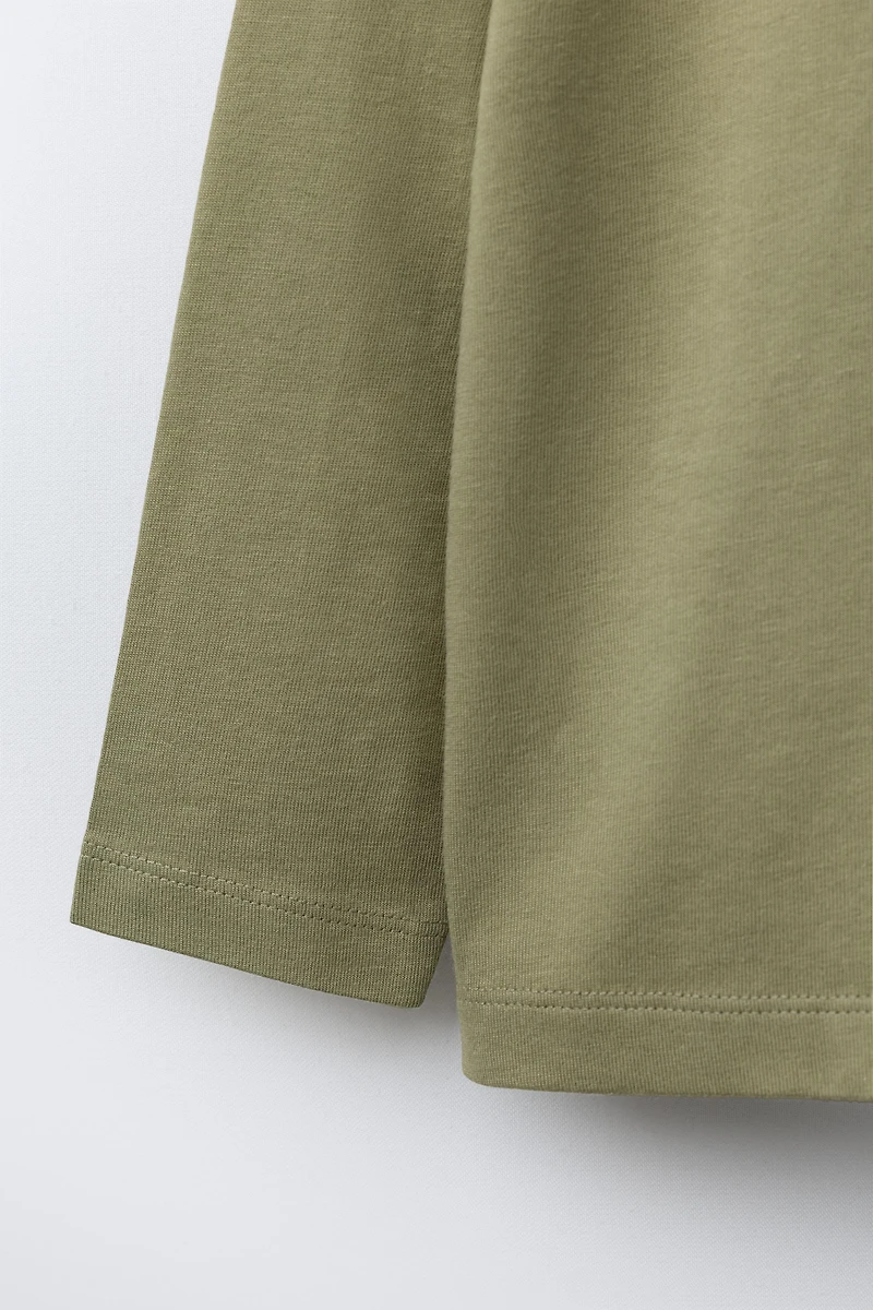 RUBBERIZED ANIMAL T-SHIRT